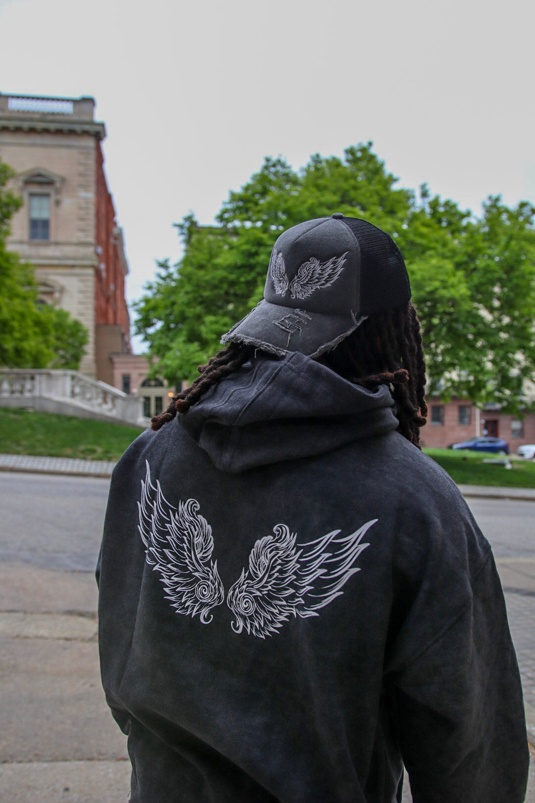 ARCH ANGEL DISTRESSED HOODIE
