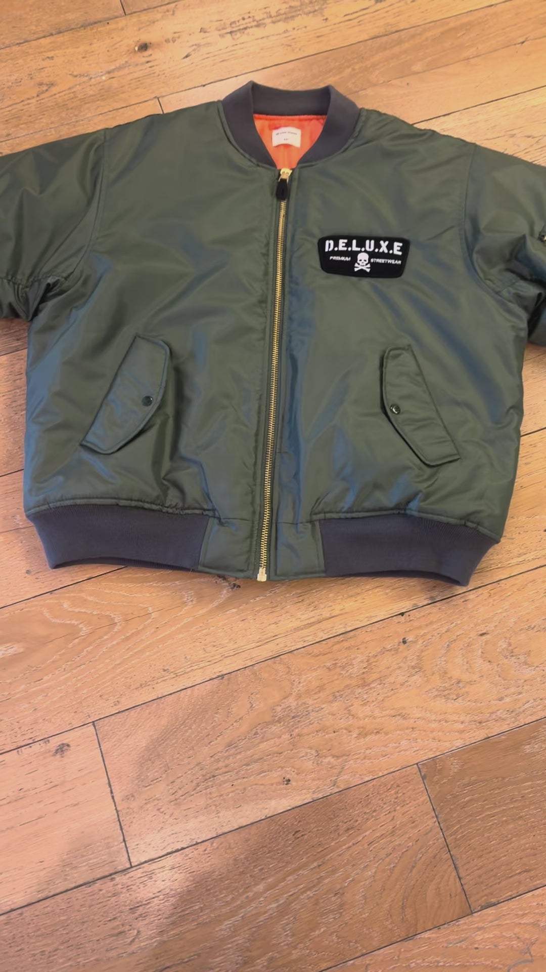 De Lux’e Homme — Premium Flight Bomber (Olive)Limited Edition